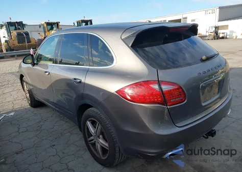 2011 Porsche Cayenne S z USA, uszkodzony, nr VIN WP1AB2A25BLA44568